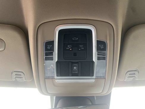 Used 2021 RAM 1500 Laramie AWD/4WD image 23