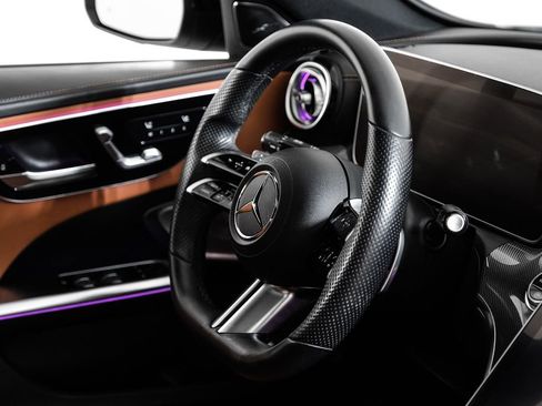 Used 2022 Mercedes-Benz C 300 Sedan image 14