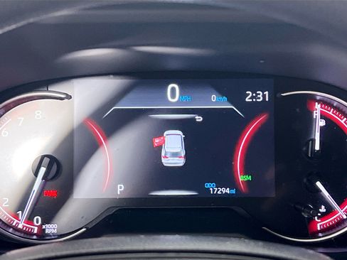 Used 2025 Toyota RAV4 XLE FWD image 22