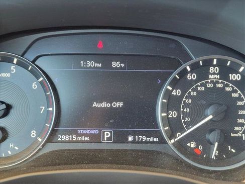 Used 2023 INFINITI QX50 Luxe FWD image 11