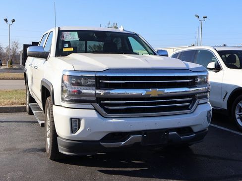 Used 2017 Chevrolet Silverado 1500 High Country image 9