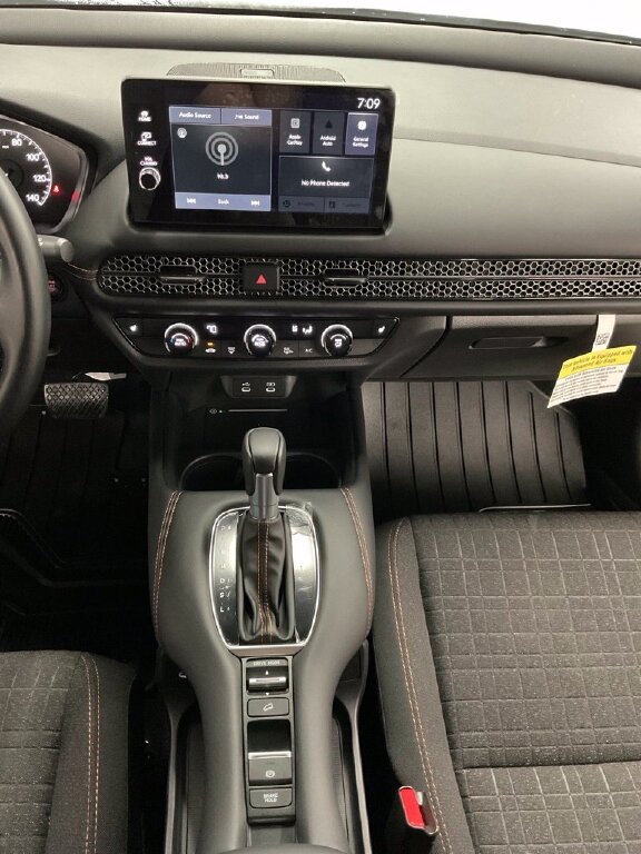 Certified 2026 Honda HR-V Sport image 26