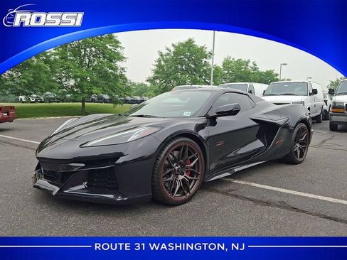 Used 2023 Chevrolet Corvette Z06 RWD image 1