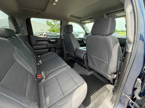 Used 2023 Chevrolet Silverado 1500 Custom AWD/4WD image 23