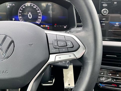 Used 2025 Volkswagen Jetta Sport image 24