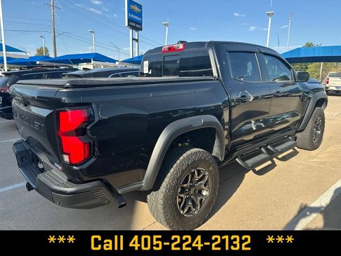 Used 2024 Chevrolet Colorado ZR2 w/ ZR2 Convenience Package III AWD/4WD image 7