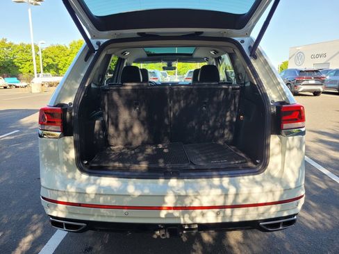 Used 2022 Volkswagen Atlas SEL R-Line AWD/4WD image 27