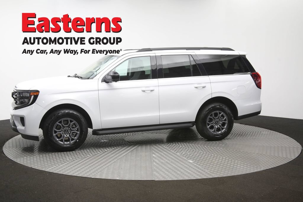 Used 2025 Ford Expedition Active AWD/4WD image 59