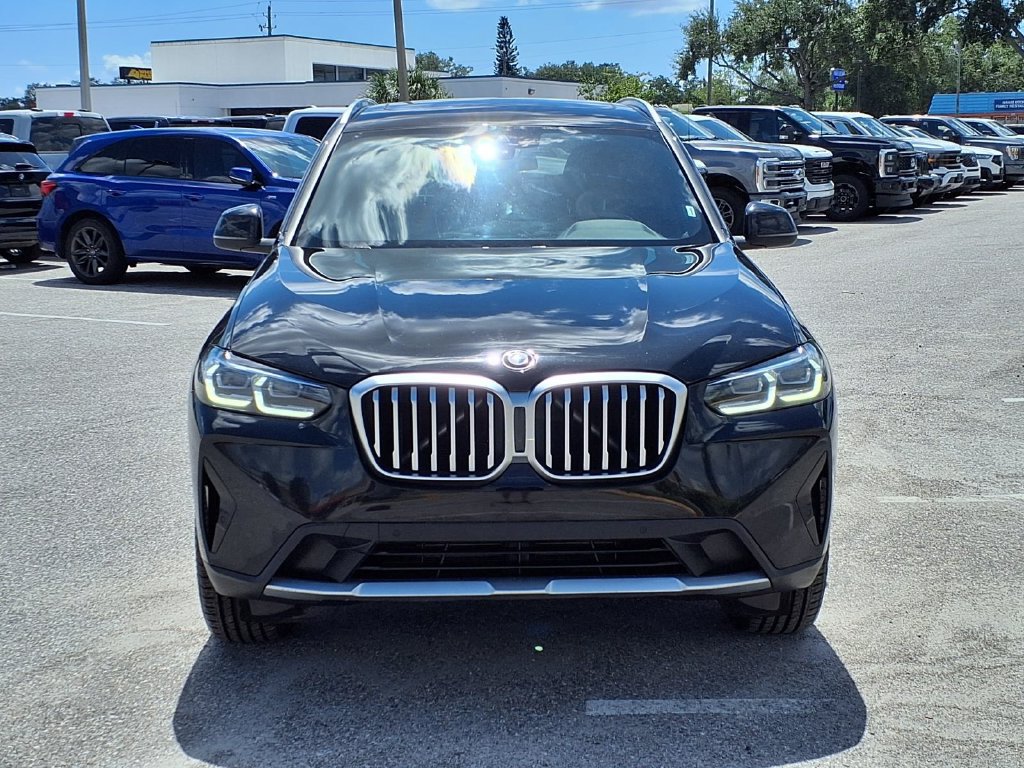 Used 2024 BMW X3 xDrive30i AWD/4WD image 2