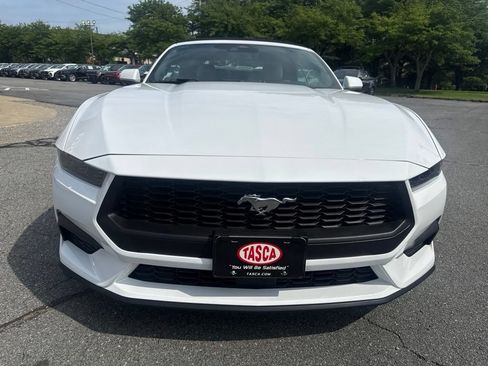 Used 2026 Ford Mustang Premium RWD image 2