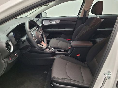 Used 2024 Kia Forte LXS image 17