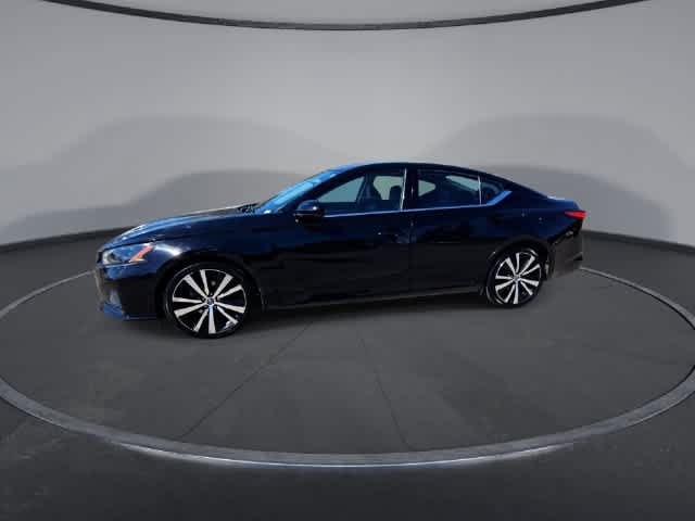 Used 2024 Nissan Altima 2.5 SR FWD image 4