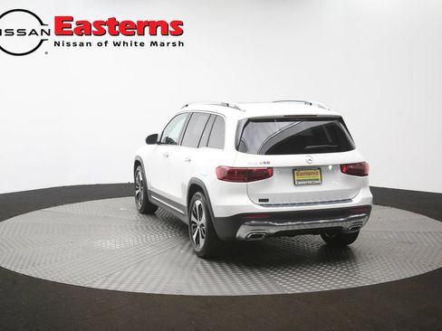 Used 2025 Mercedes-Benz GLB 250 w/ Exclusive Package image 68