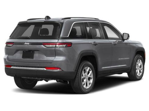 Used 2024 Jeep Grand Cherokee Limited AWD/4WD image 2