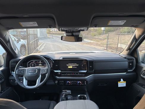 New 2026 GMC Sierra 1500 Elevation image 25