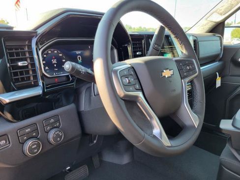 New 2026 Chevrolet Silverado 1500 LT w/ Protection Package AWD/4WD image 10