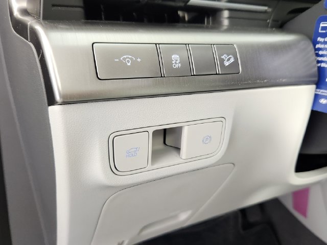New 2026 Hyundai Kona Limited AWD/4WD image 19