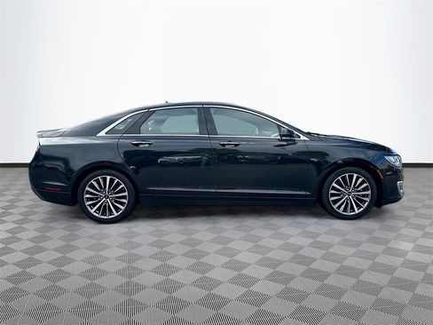 Used 2020 Lincoln MKZ Standard image 5