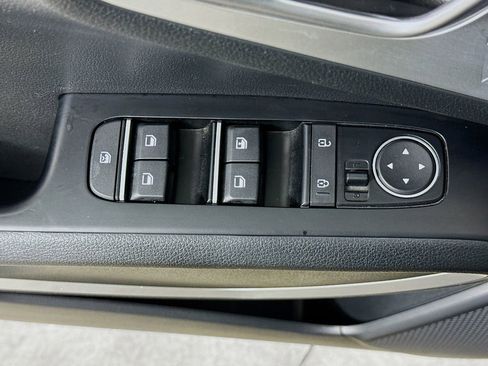 Used 2024 Kia Soul LX w/ Option Group 015 image 18