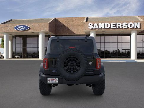 New 2026 Ford Bronco Outer Banks w/ Sasquatch Package image 5
