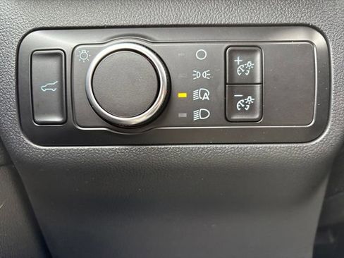 New 2026 Ford Escape ST-Line w/ Tech Pack #1 AWD/4WD image 17