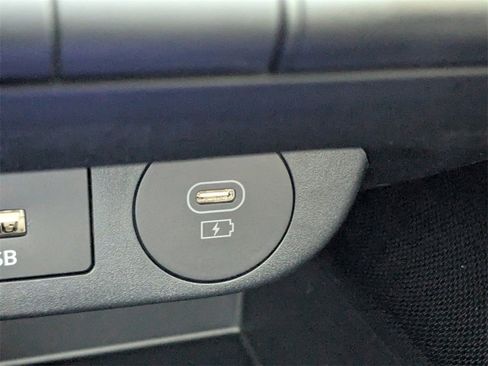 New 2025 Hyundai Elantra Blue image 30