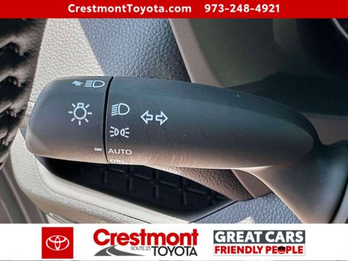 Used 2025 Toyota RAV4 XLE w/ Convenience Package AWD/4WD image 23
