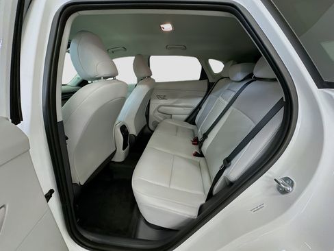 Used 2025 Hyundai Kona SEL image 28