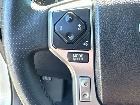 Used 2021 Toyota 4Runner SR5 Premium image 24