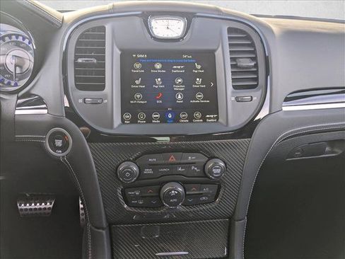 Certified 2023 Chrysler 300 C image 16