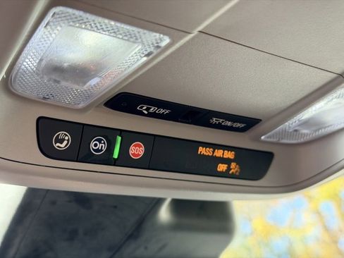 Used 2023 Chevrolet Malibu LT image 18