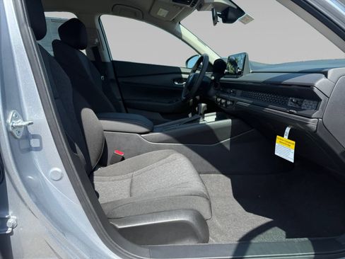 New 2025 Honda Accord LX image 15