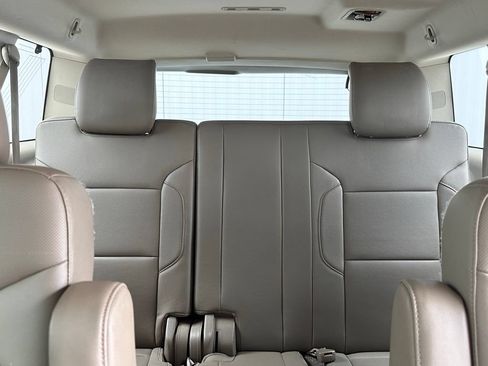Used 2016 Chevrolet Suburban LTZ AWD/4WD image 17