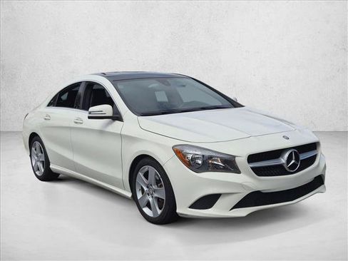 Used 2016 Mercedes-Benz CLA 250 4MATIC image 3