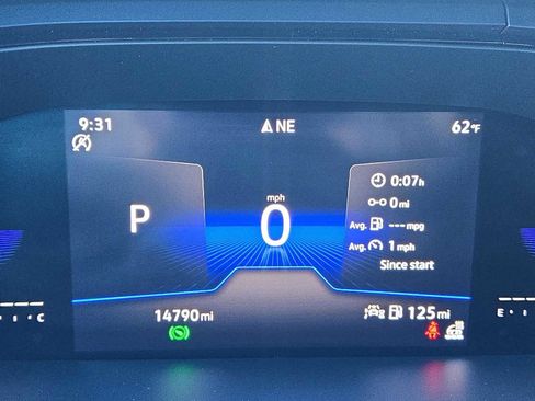 Used 2023 Volkswagen Taos SE image 38