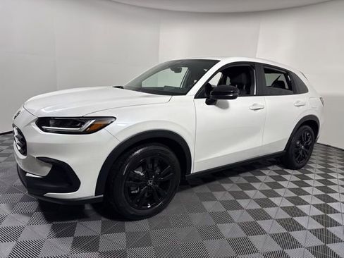 New 2026 Honda HR-V Sport image 14