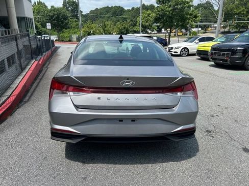 Certified 2023 Hyundai Elantra SEL FWD image 4