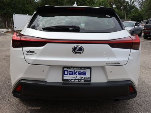 Used 2019 Lexus UX 250h w/ Premium Package AWD/4WD image 6