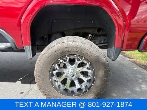Used 2021 GMC Sierra 2500 Denali w/ Denali Ultimate Package AWD/4WD image 12