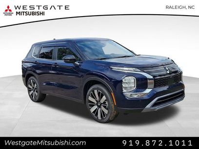New 2025 Mitsubishi Outlander SE