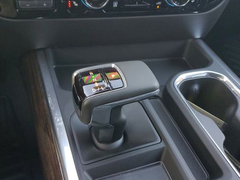 New 2025 GMC Sierra 1500 Elevation w/ Preferred Package image 32