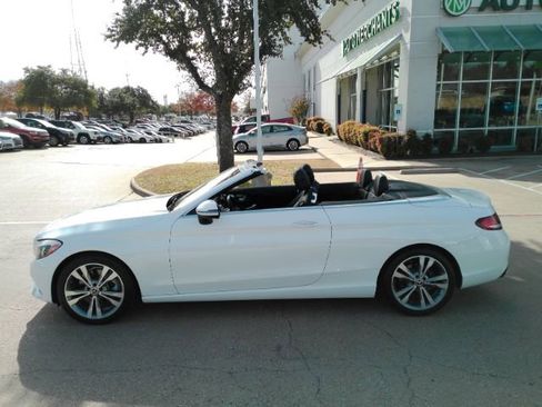 Used 2018 Mercedes-Benz C 300 CONVERTIBLE image 17