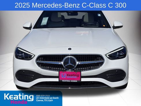 Used 2025 Mercedes-Benz C 300 4MATIC Sedan image 2