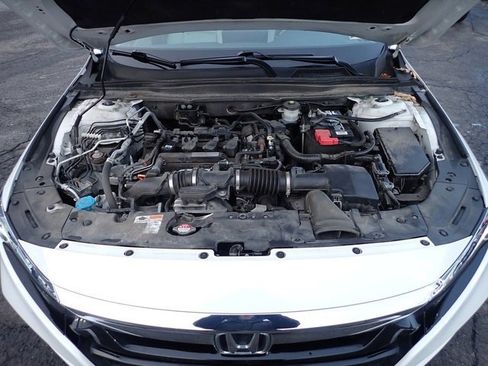 Used 2020 Honda Accord EX image 13