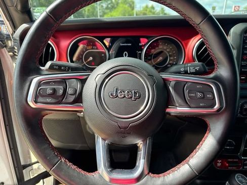 Used 2023 Jeep Wrangler Unlimited Rubicon w/ Cold Weather Group AWD/4WD image 28