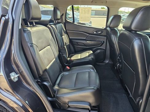 Used 2018 GMC Acadia SLT AWD/4WD image 13