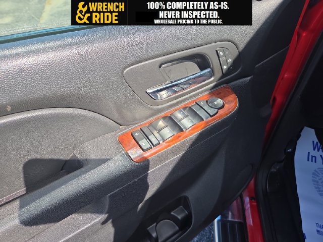 Used 2013 GMC Sierra 2500 SLT w/ Snow Plow Prep Package AWD/4WD image 18