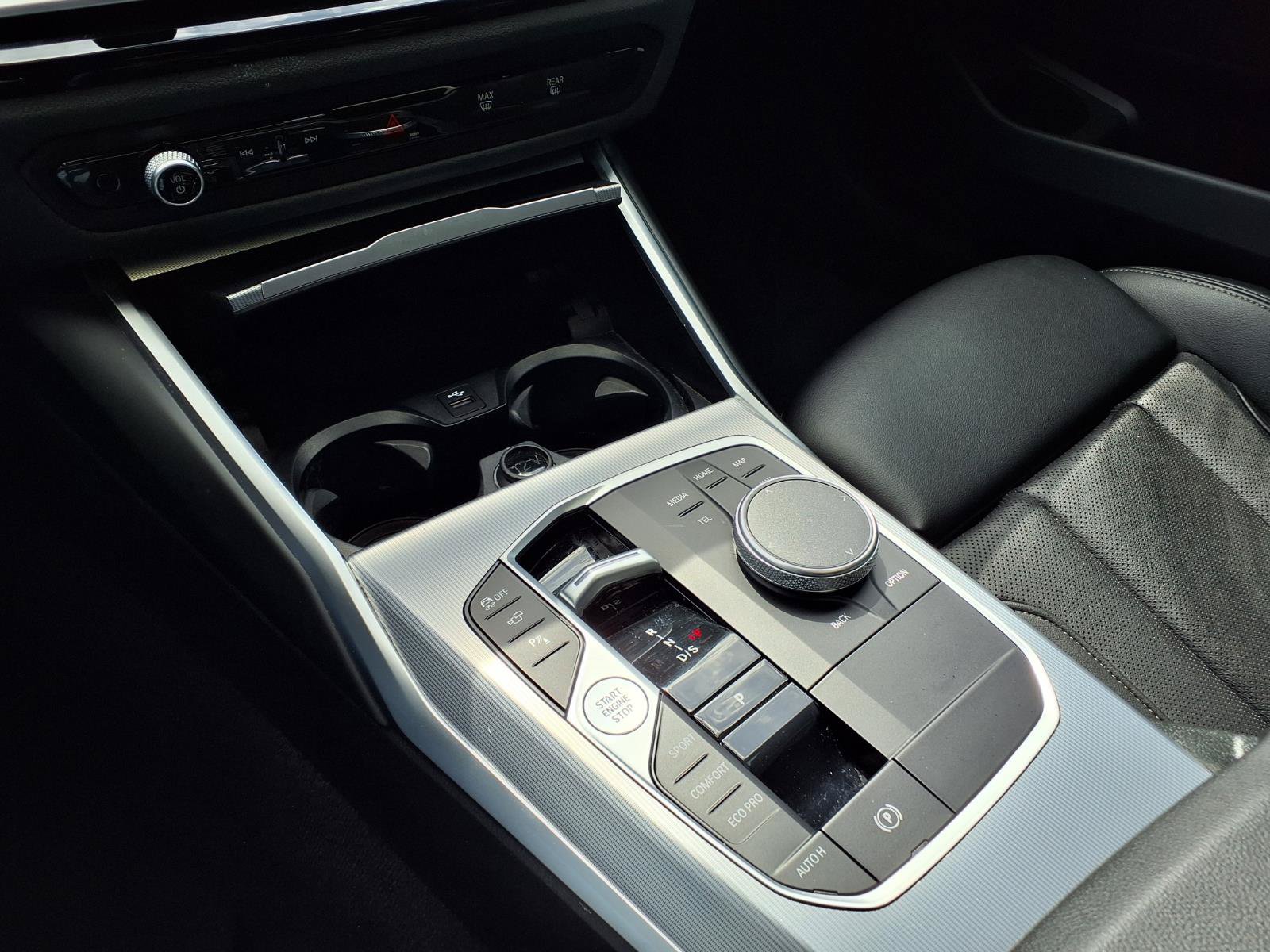 Used 2024 BMW M340i w/ Premium Package RWD image 25