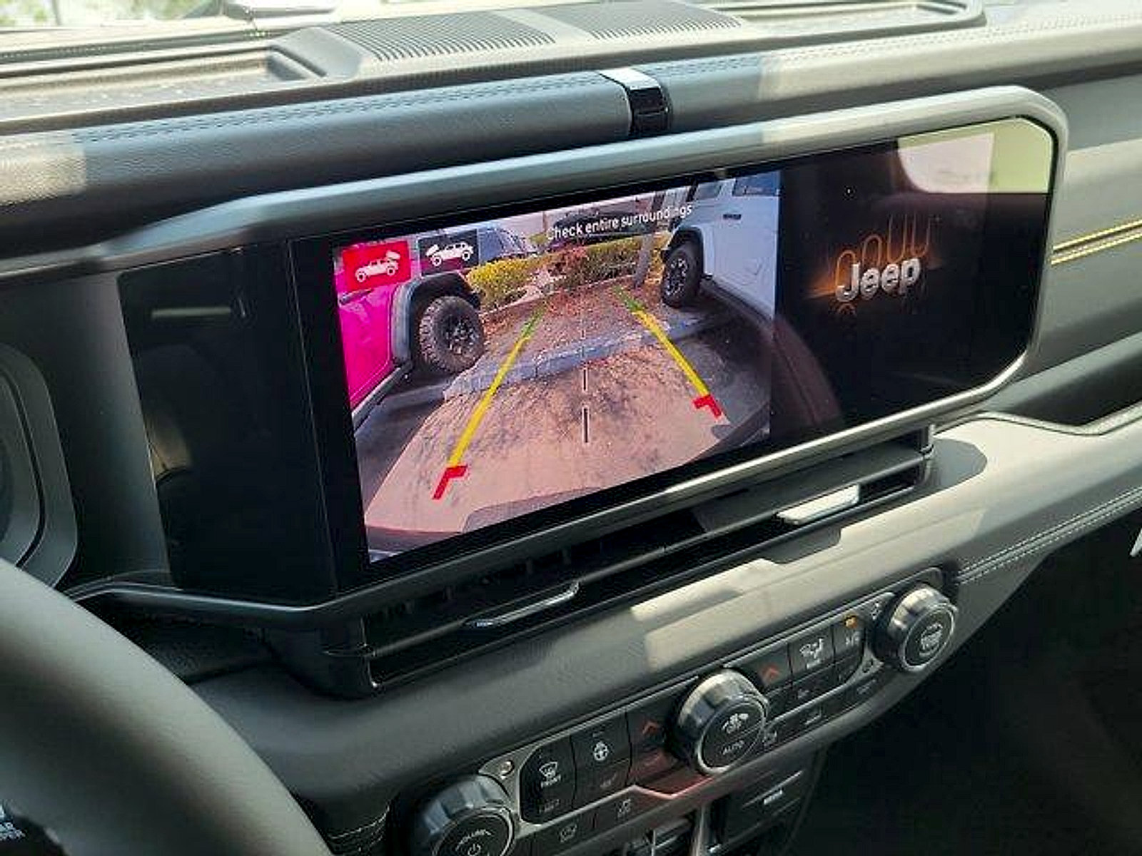 New 2026 Jeep Wrangler Unlimited Sahara AWD/4WD image 11
