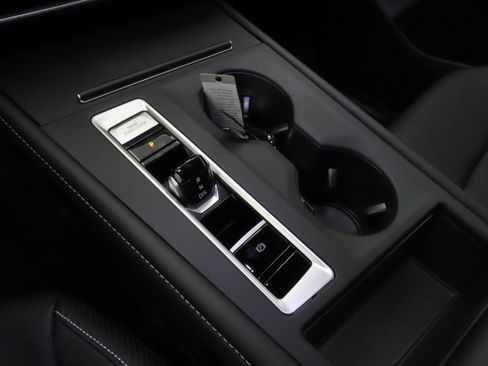 New 2026 Volkswagen Atlas Cross Sport SE image 17